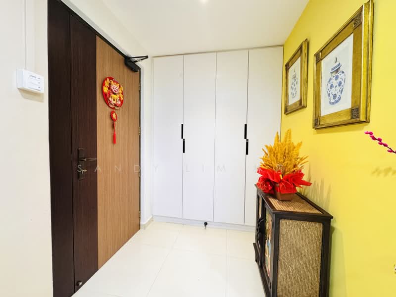 275A Jurong West Street 25, 275A Jurong West Street 25, 3 Bedrooms, 1,195 sqft, HDB Flat For Sale, by Sandy Lim 林莎莎, 500186322 - Entrance - PropertyGuru.com.sg