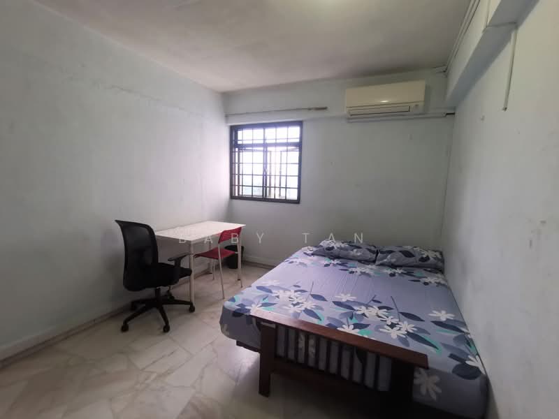 146 Jalan Bukit Merah, 146 Jalan Bukit Merah, 2 Bedrooms, 990 sqft, HDB Flat For Rent, by Baby Tan, 500186334 - Bedroom - PropertyGuru.com.sg