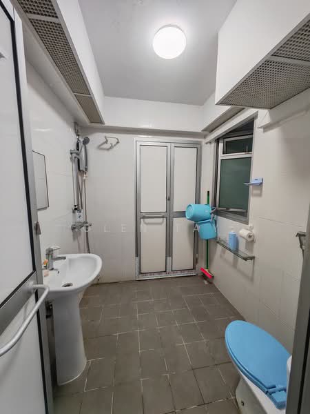 636A Senja Parc View, 636A Senja Road, 1 Bedroom, 492 sqft, HDB Flat For Sale, by Glen Tay, 500186337 - Bathroom - PropertyGuru.com.sg