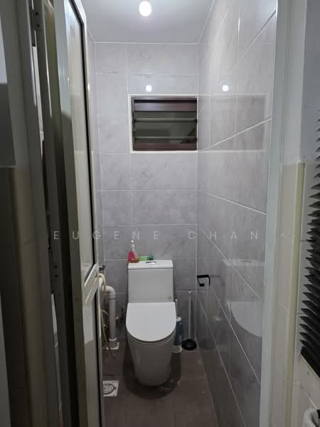 80 Marine Parade Central, 80 Marine Parade Central, 2 Bedrooms, 711 sqft, HDB Flat For Sale, by Eugene Chan, 500186338 - PropertyGuru.com.sg