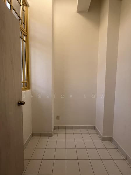 Orange Regency, 101 Fernhill Road, 4 Bedrooms, 1,776 sqft, Apartment For Rent, by Jessica Low, 500186339 - Interior - PropertyGuru.com.sg