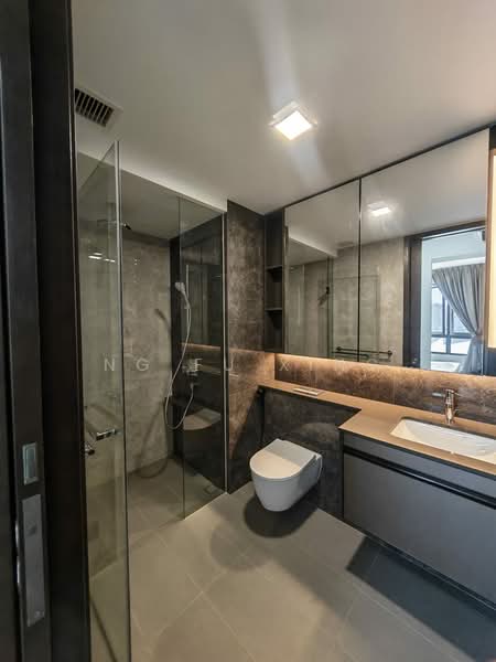 Tembusu Grand, 96 Jalan Tembusu, 1 Bedroom, 527 sqft, Condominium For Rent, by Ng Fu Xing, 500186341 - Bathroom - PropertyGuru.com.sg