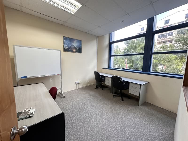 Ubi Techpark, 10 Ubi Crescent, Eunos / Geylang / Paya Lebar, 2,056 sqft, Light Industrial (B1) For Rent, by Ronda Tham, 500186345 - Study - CommercialGuru.com.sg