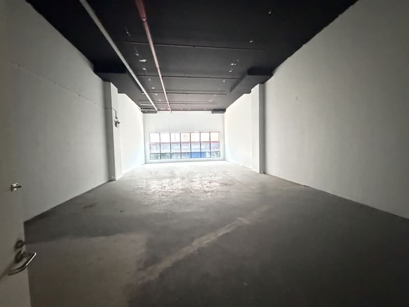 Tagore, Tagore lane, 3,045 sqft, Light Industrial (B1) For Rent, by James Seah, 500186372 - Interior - CommercialGuru.com.sg