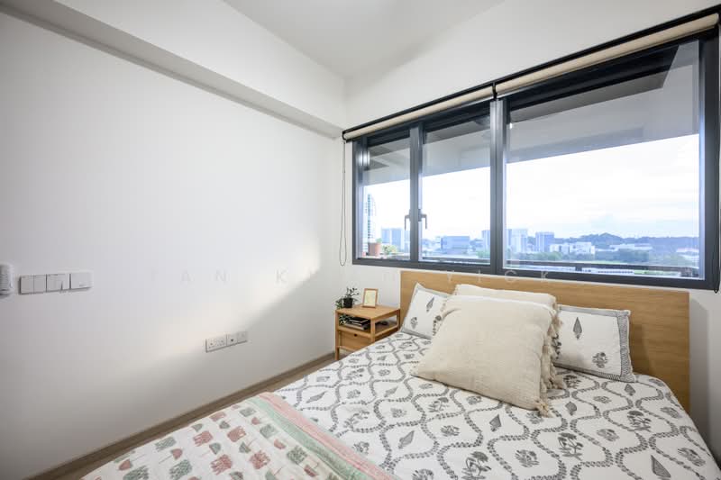 One-North Eden, 8 Slim Barracks Rise, 1 Bedroom, 517 sqft, Condominium For Sale, by Tan Kwan Yick, 500186373 - Bedroom - PropertyGuru.com.sg