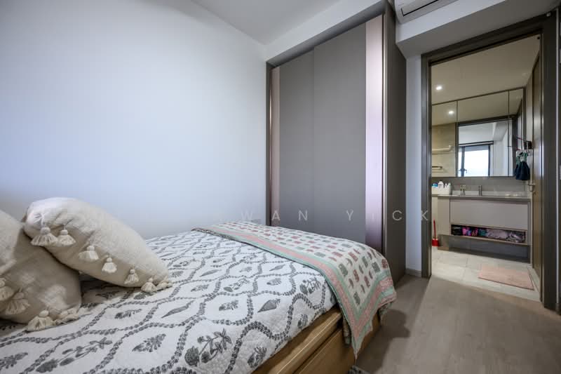 One-North Eden, 8 Slim Barracks Rise, 1 Bedroom, 517 sqft, Condominium For Sale, by Tan Kwan Yick, 500186373 - Bedroom - PropertyGuru.com.sg