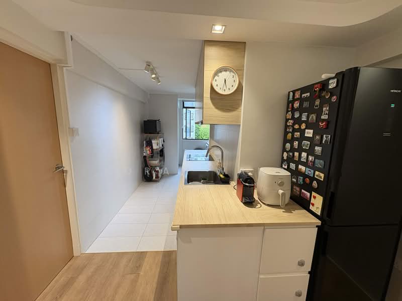 93 Jalan Dua, 93 Jalan Dua, 2 Bedrooms, 667 sqft, HDB Flat For Rent, by Norah Wang, 500186395 - Kitchen - PropertyGuru.com.sg