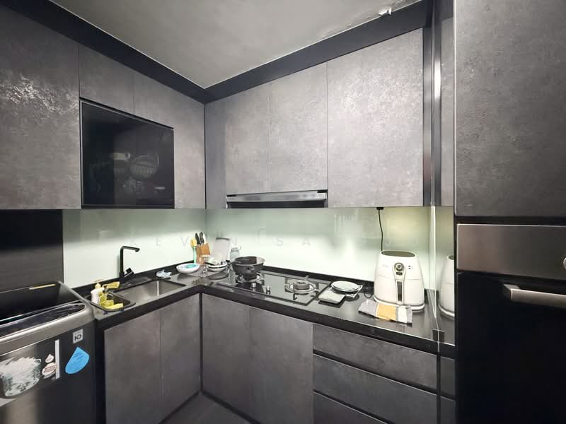 268B Compassvale Link, 268B Compassvale Link, 3 Bedrooms, 980 sqft, HDB Flat For Sale, by Kevin Sangju, 500186399 - Kitchen - PropertyGuru.com.sg