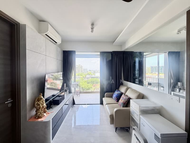 The Florence Residences, 89 Hougang Avenue 2, 2 Bedrooms, 667 sqft, Condominium For Sale, by Jenn Tan, 500186408 - Living Room - PropertyGuru.com.sg