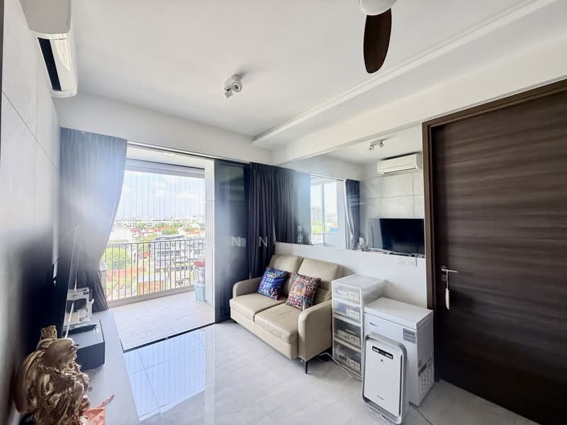 The Florence Residences, 89 Hougang Avenue 2, 2 Bedrooms, 667 sqft, Condominium For Sale, by Jenn Tan, 500186408 - Living Room - PropertyGuru.com.sg