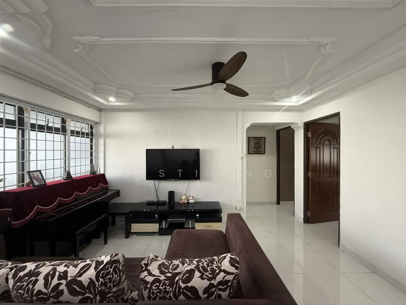 631 Woodlands Ring Road, 631 Woodlands Ring Road, 3 Bedrooms, 1,087 sqft, HDB Flat For Rent, by Justin Ng, 500186409 - Living Room - PropertyGuru.com.sg