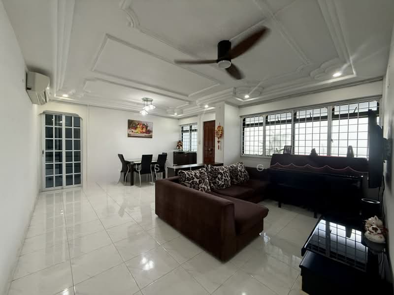 631 Woodlands Ring Road, 631 Woodlands Ring Road, 3 Bedrooms, 1,087 sqft, HDB Flat For Rent, by Justin Ng, 500186409 - Living Room - PropertyGuru.com.sg