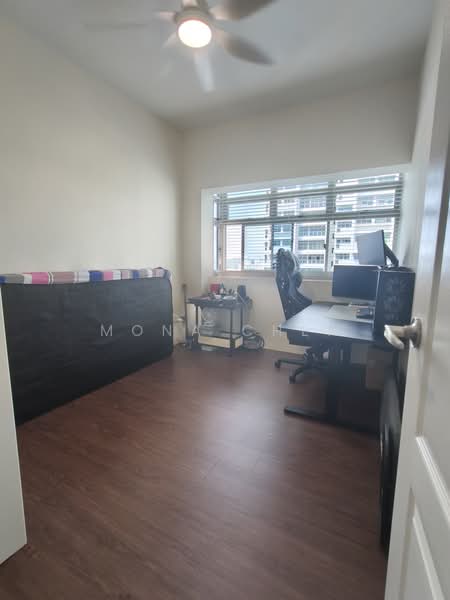 49 Strathmore Avenue, 49 Strathmore Avenue, 3 Bedrooms, 968 sqft, HDB Flat For Sale, by Mona Chen, 500186420 - Study - PropertyGuru.com.sg