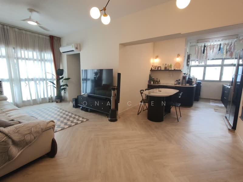49 Strathmore Avenue, 49 Strathmore Avenue, 3 Bedrooms, 968 sqft, HDB Flat For Sale, by Mona Chen, 500186420 - Living Room - PropertyGuru.com.sg
