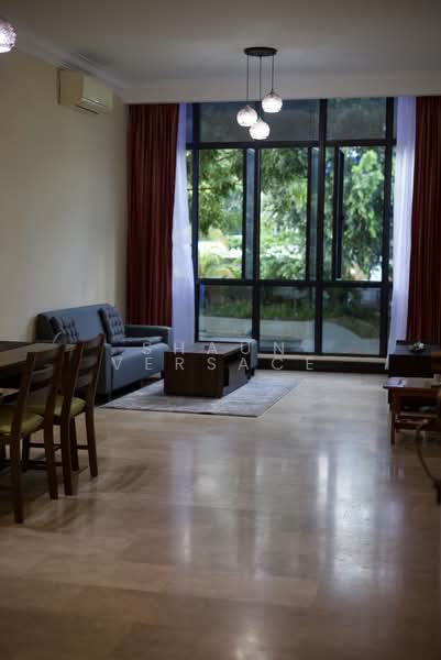 Regent Heights, 50 Bukit Batok East Avenue 5, 2 Bedrooms, 1,023 sqft, Condominium For Sale, by Shaun Versace, 500186436 - Living Room - PropertyGuru.com.sg