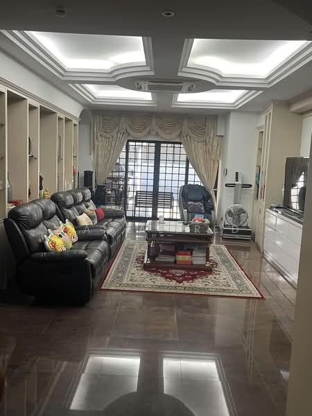 Hong Lee place, Hong Lee place, 6 Bedrooms, 3,800 sqft, Semi-Detached House For Sale, by Tan Alfred, 500186443 - Living Room - PropertyGuru.com.sg