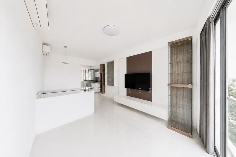 Oasis Garden, 55 Jalan Bunga Rampai, 2 Bedrooms, 1,033 sqft, Condominium For Rent, by Alex Lee, 500186445 - Living Room - PropertyGuru.com.sg