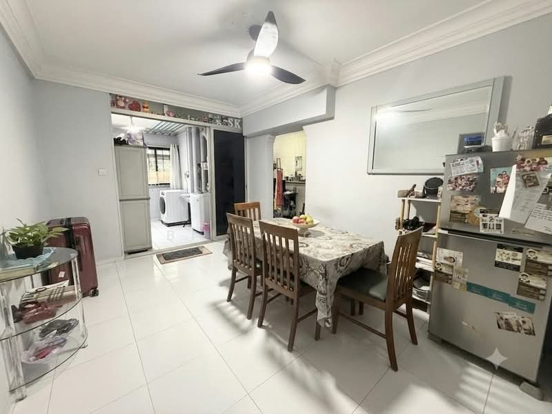 835 Woodlands Street 83, 835 Woodlands Street 83, 4 Bedrooms, 1,582 sqft, HDB Flat For Sale, by Billy Goh, 500186446 - Dining Room - PropertyGuru.com.sg