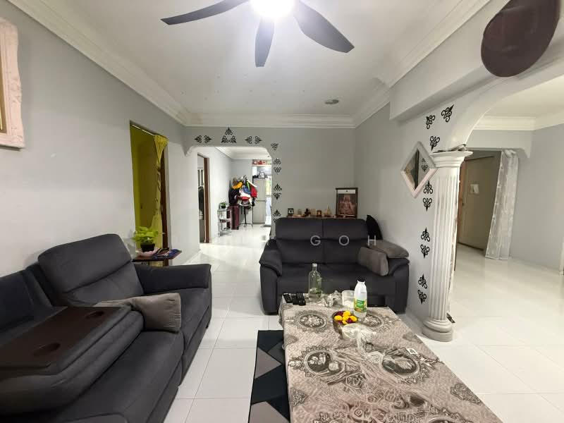835 Woodlands Street 83, 835 Woodlands Street 83, 4 Bedrooms, 1,582 sqft, HDB Flat For Sale, by Billy Goh, 500186446 - Living Room - PropertyGuru.com.sg