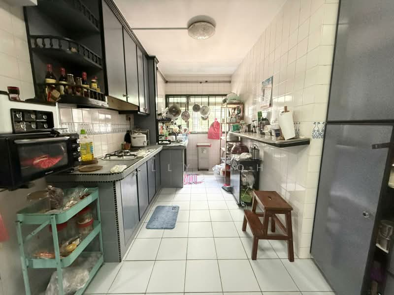 835 Woodlands Street 83, 835 Woodlands Street 83, 4 Bedrooms, 1,582 sqft, HDB Flat For Sale, by Billy Goh, 500186446 - Kitchen - PropertyGuru.com.sg