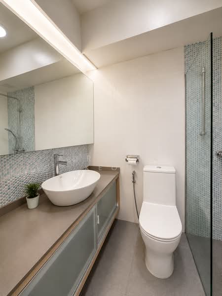 31 Eunos Crescent, 31 Eunos Crescent, 3 Bedrooms, 968 sqft, HDB Flat For Sale, by Adrienna Keon, 500186448 - Master Bathroom - PropertyGuru.com.sg