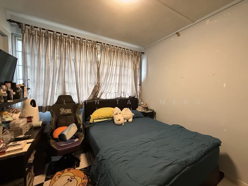 122 Teck Whye Lane, 122 Teck Whye Lane, 3 Bedrooms, 1,108 sqft, HDB Flat For Sale, by Melvin Tan Meng Liang, 500186449 - Bedroom - PropertyGuru.com.sg