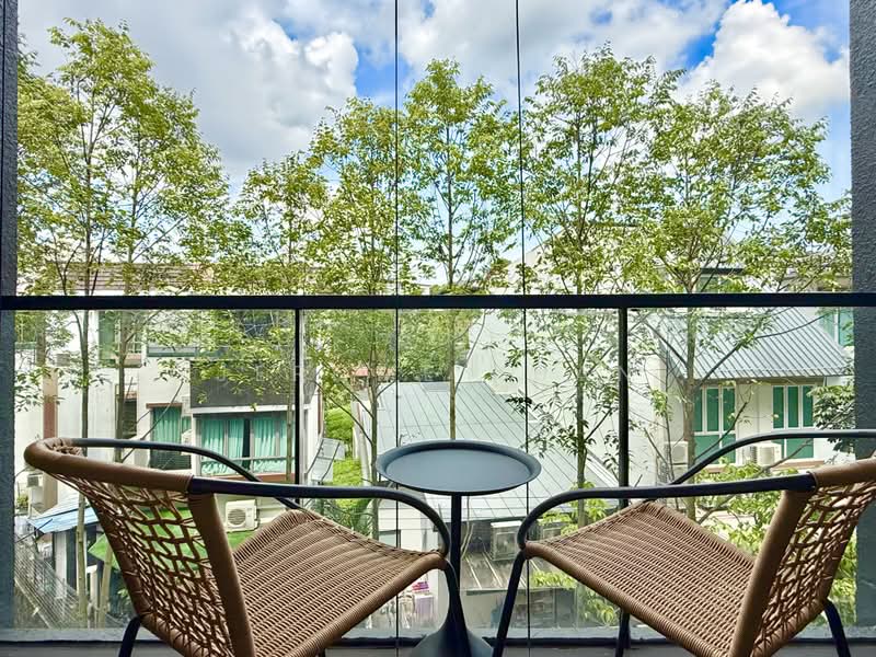 Three 11, 311 Upper Thomson Road, 3 Bedrooms, 936 sqft, Apartment For Sale, by Jerome Kuan, 500186450 - Balcony - PropertyGuru.com.sg