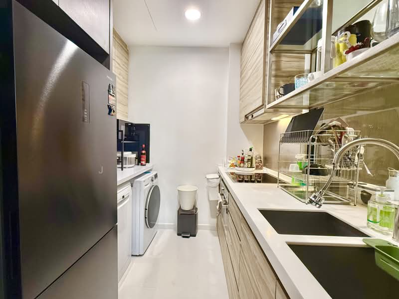 Three 11, 311 Upper Thomson Road, 3 Bedrooms, 936 sqft, Apartment For Sale, by Jerome Kuan, 500186450 - Kitchen - PropertyGuru.com.sg