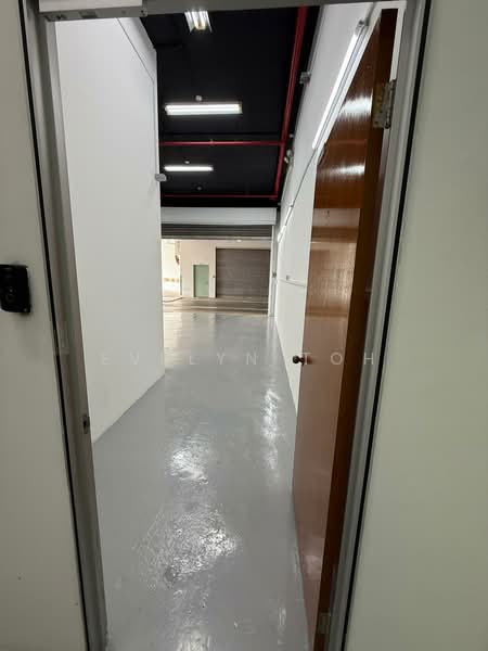 Toh Guan Centre, 21 Toh Guan Road East, 1,200 sqft, Factory / Workshop (B2) For Rent, by Evelyn Toh, 500186451 - Corridor - CommercialGuru.com.sg