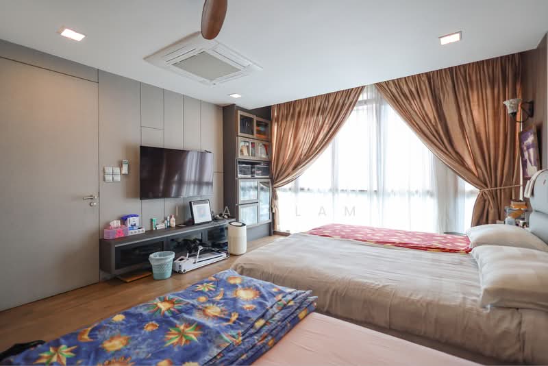Sembwang Road, Sembawang Road, 5 Bedrooms, 4,487 sqft, Semi-Detached House For Sale, by Ivan Lam, 500186457 - Bedroom - PropertyGuru.com.sg