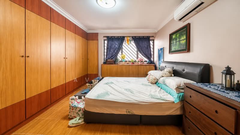 657 Hougang Avenue 8, 657 Hougang Avenue 8, 3 Bedrooms, 1,291 sqft, HDB Flat For Sale, by Avril Bin, 500186470 - Bedroom - PropertyGuru.com.sg