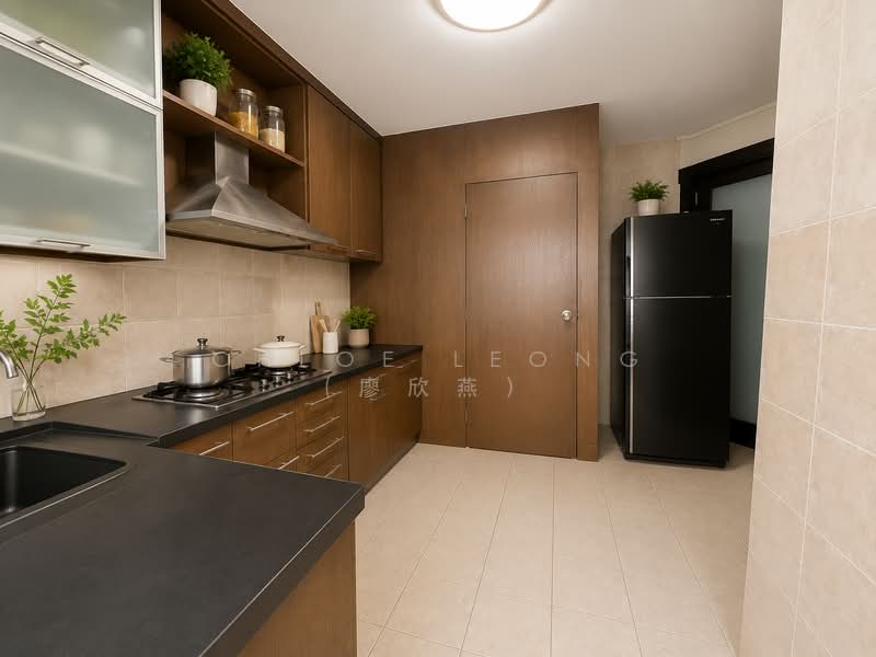 241 Hougang Street 22, 241 Hougang Street 22, 2 Bedrooms, 829 sqft, HDB Flat For Sale, by Chloe Leong (廖欣燕), 500186474 - Kitchen - PropertyGuru.com.sg