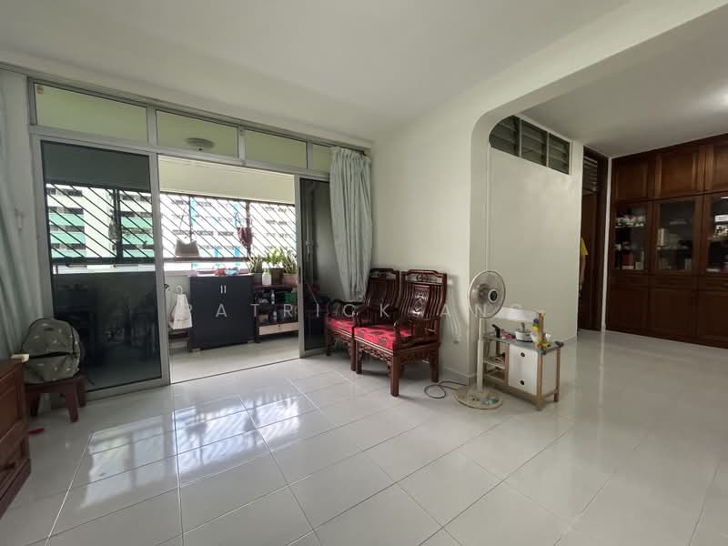 909 Jurong West Street 91, 909 Jurong West Street 91, 4 Bedrooms, 1,313 sqft, HDB Flat For Sale, by Patrick Ang, 500186487 - Living Room - PropertyGuru.com.sg