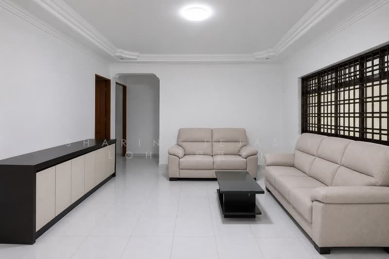 880 Woodlands Street 82, 880 Woodlands Street 82, 3 Bedrooms, 1,130 sqft, HDB Flat For Sale, by Sharine Tejasvi Loh (罗茗之), 500186499 - Living Room - PropertyGuru.com.sg