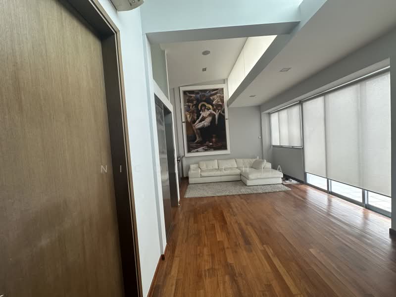 Seletar Hills Estate, Jalan Sindor, 5 Bedrooms, 5,500 sqft, Semi-Detached House For Sale, by Nicole Chia, 500186508 - Family hall - PropertyGuru.com.sg