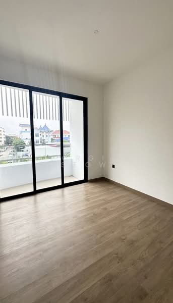 Tedge, 326 Changi Road, 3 Bedrooms, 861 sqft, Condominium For Rent, by Georgina Seow, 500186519 - Balcony - PropertyGuru.com.sg