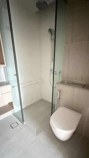 Tedge, 326 Changi Road, 3 Bedrooms, 861 sqft, Condominium For Rent, by Georgina Seow, 500186519 - Bathroom - PropertyGuru.com.sg