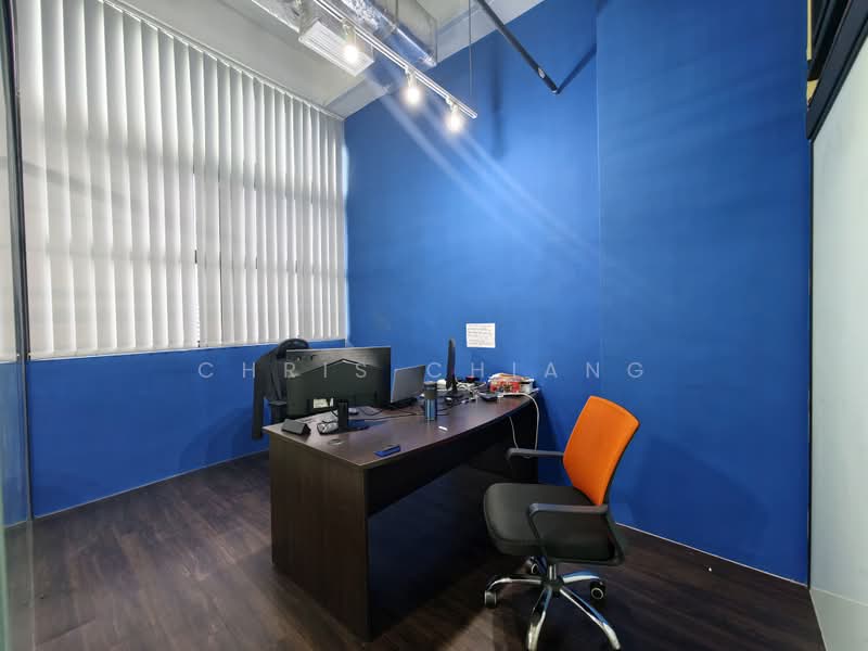Henderson Building, 221 Henderson Road, 980 sqft, Light Industrial (B1) For Rent, by Chris Chiang, 500186527 - CommercialGuru.com.sg