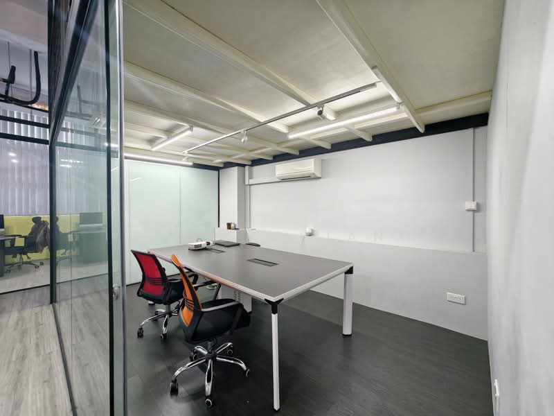 Henderson Building, 221 Henderson Road, 980 sqft, Light Industrial (B1) For Rent, by Chris Chiang, 500186527 - Interior - CommercialGuru.com.sg