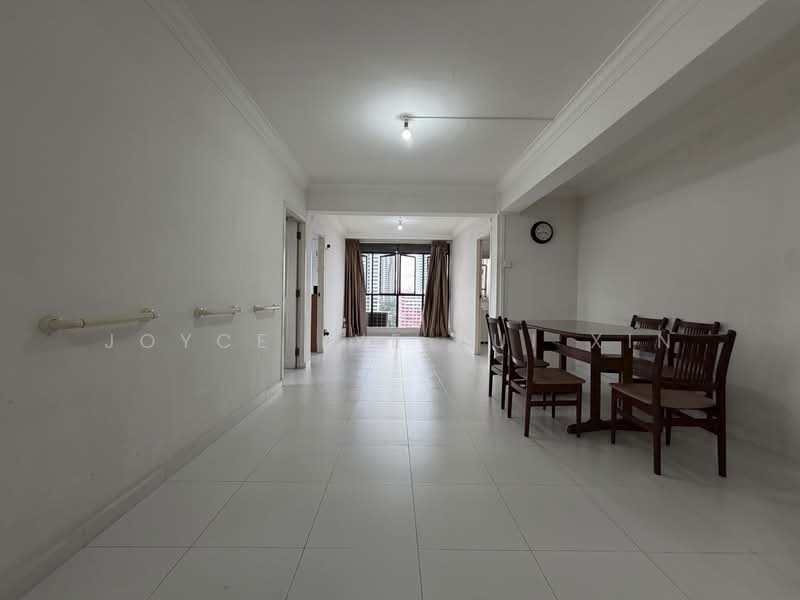 5 Farrer Road, 5 Farrer Road, 3 Bedrooms, 1,324 sqft, HDB Flat For Sale, by Joyce Lye Hui Xin, 500186533 - Living Room - PropertyGuru.com.sg