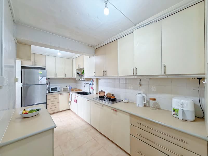 5 Farrer Road, 5 Farrer Road, 3 Bedrooms, 1,324 sqft, HDB Flat For Sale, by Andy Lim 林佳俊, 500186534 - Kitchen - PropertyGuru.com.sg