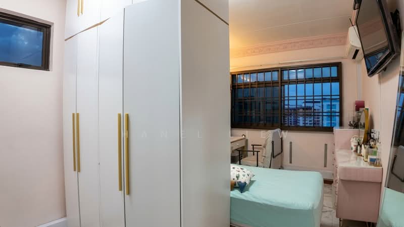 730 Tampines Street 71, 730 Tampines Street 71, 4 Bedrooms, 1,335 sqft, HDB Flat For Sale, by Shanel Liew, 500186535 - Bedroom - PropertyGuru.com.sg