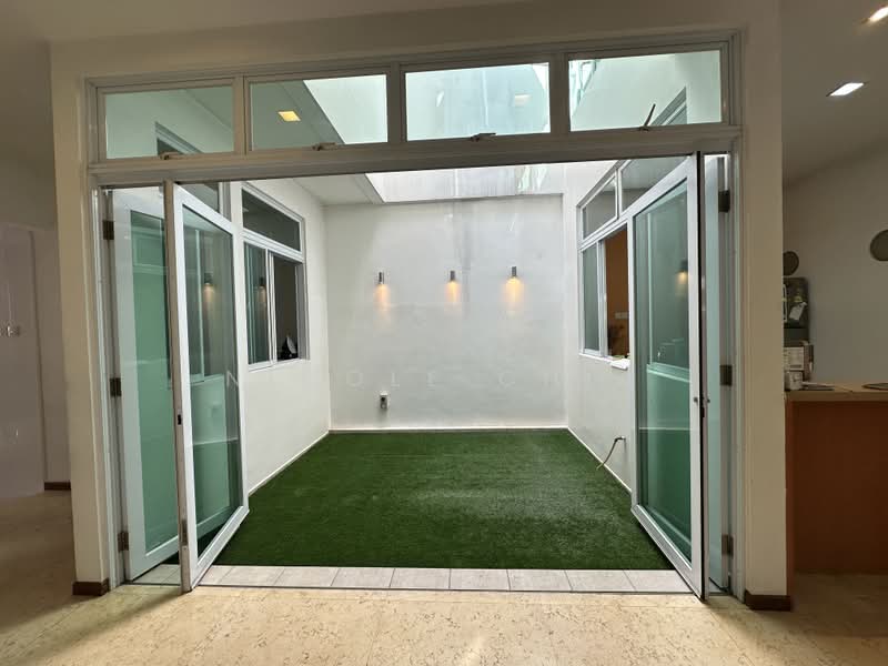 Seletar Hills Estate, Jalan Redop, 5 Bedrooms, 4,000 sqft, Corner Terrace For Sale, by Nicole Chia, 500186539 - Exterior - PropertyGuru.com.sg