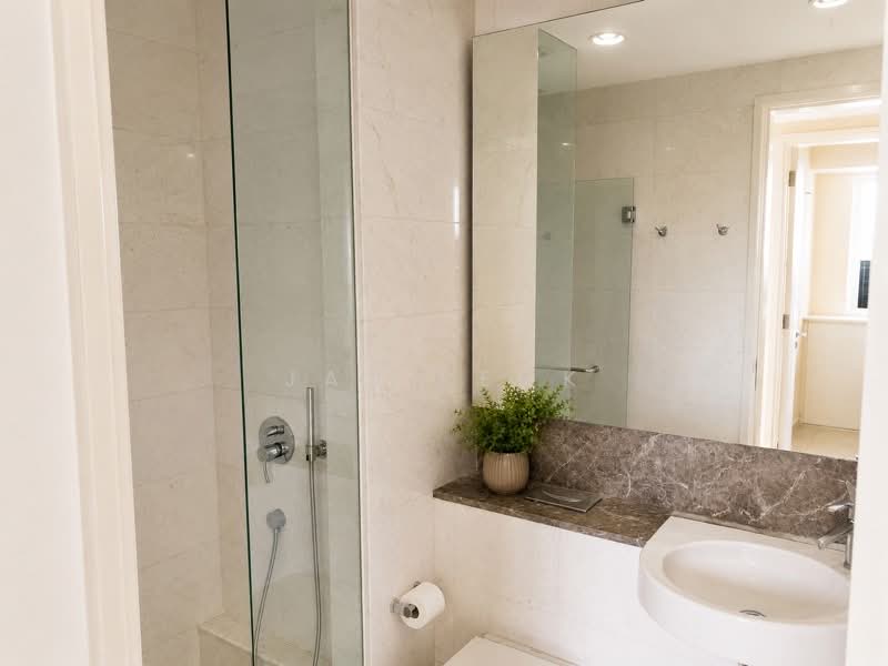 Reflections at Keppel Bay, 1 Keppel Bay View, 2 Bedrooms, 1,012 sqft, Condominium For Sale, by JAY PECK, 500186543 - PropertyGuru.com.sg