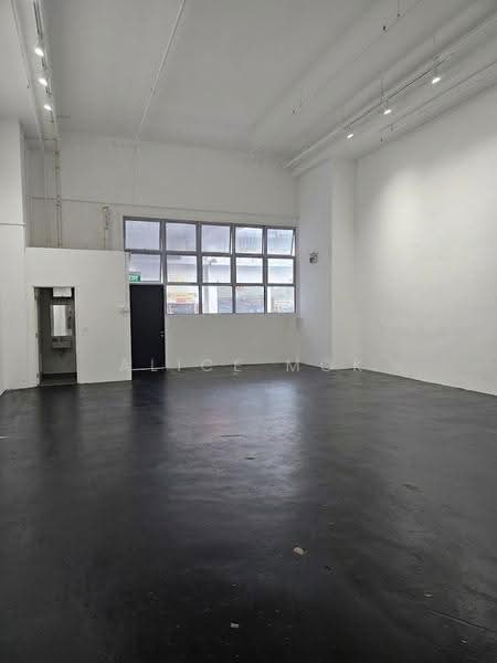 North Spring Bizhub, 11 Yishun industrial Street 1, Sembawang / Yishun, 1,507 sqft, Light Industrial (B1) For Rent, by Alice Mok, 500186548 - Interior - CommercialGuru.com.sg