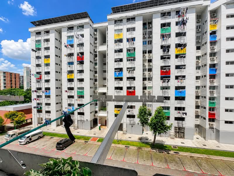 745 Yishun Street 72, 745 Yishun Street 72, 2 Bedrooms, 721 sqft, HDB Flat For Sale, by Terence Tan, 500186549 - Exterior - PropertyGuru.com.sg