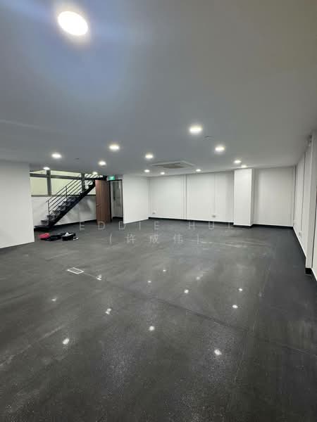 Northstar @ Amk, 7030 Ang Mo Kio Avenue 5, 1,000 sqft, Light Industrial (B1) For Rent, by Eddie Hui (许成伟), 500186564 - Interior - CommercialGuru.com.sg