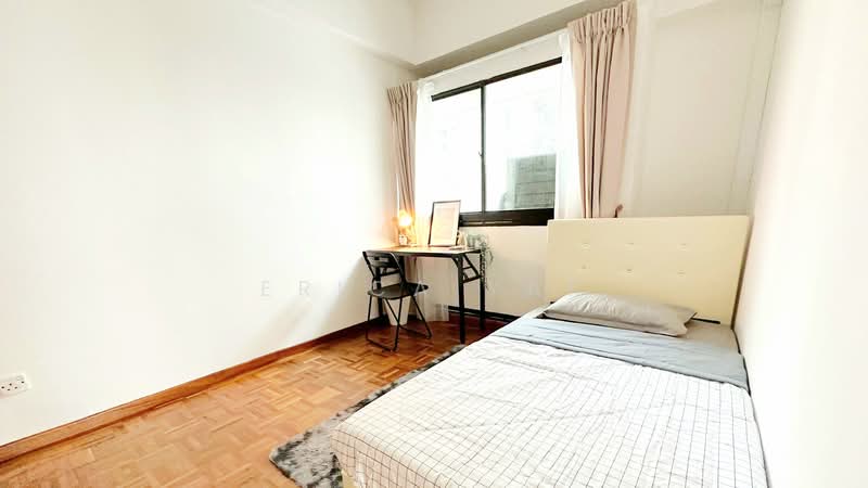 The Regalia, 2 River Valley Close, Room Rental, 100 sqft, Apartment For Rent, by Erica Yap, 500186576 - Bedroom - PropertyGuru.com.sg