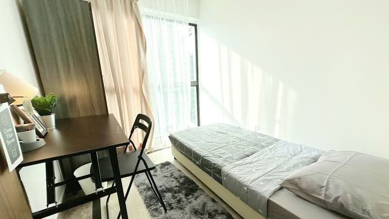 The Regalia, 2 River Valley Close, Room Rental, 100 sqft, Apartment For Rent, by Erica Yap, 500186576 - Bedroom - PropertyGuru.com.sg