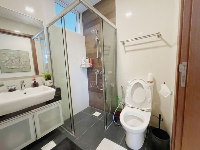 Prestige Heights, 348 Balestier Road, 3 Bedrooms, 861 sqft, Apartment For Rent, by Lun Wan Qi, 500186580 - Bathroom - PropertyGuru.com.sg